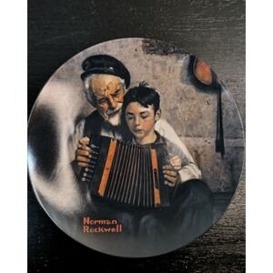 Vintage 1981 Knowles Norman Rockwell " The Music Maker"‎ Limited Edition Plate